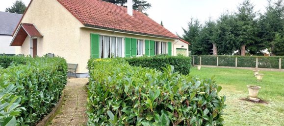 3 bedrooms House in Clery-Saint-Andre, France No. 159832 8