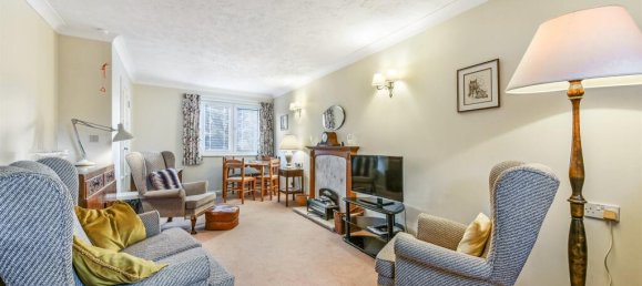 2 Schlafzimmer Maisonette-Wohnung in Epsom, United Kingdom, Nr. 9759 2