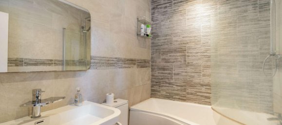 2 bedrooms Apartment in London, United Kingdom No. 10581 9