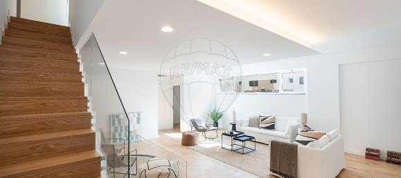 3 bedrooms House in Oeiras, Portugal No. 167264 2