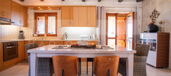 5 bedrooms Villa in Crete, Greece No. 391 14