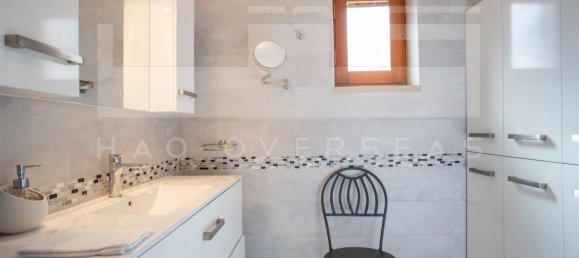 5 bedrooms Villa in Crete, Greece No. 391 19