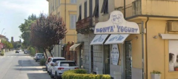 4 rooms Apartment in Lucca, Italy No. 48388 25