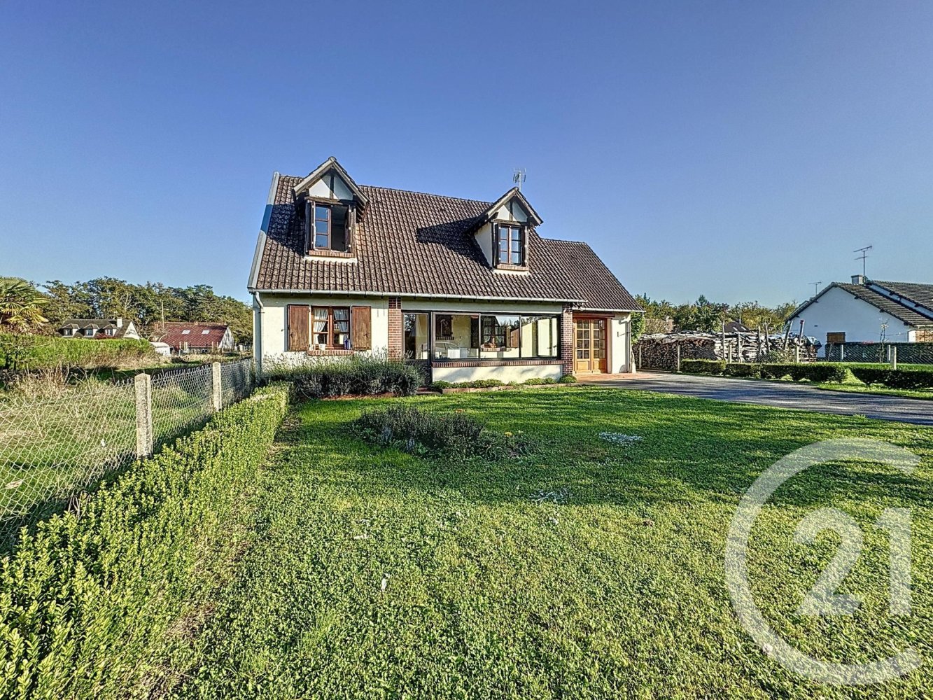 3 chambres Maison à Souesmes, France No. 211661