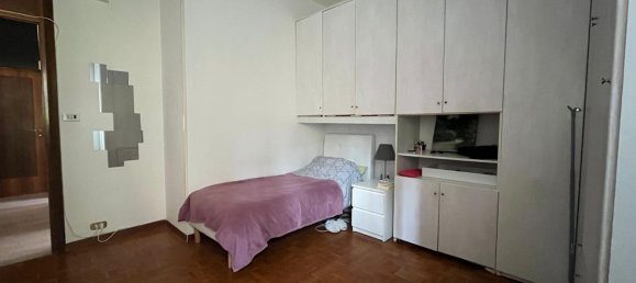 5 rooms Apartment in Bologna, Italy No. 195521 15