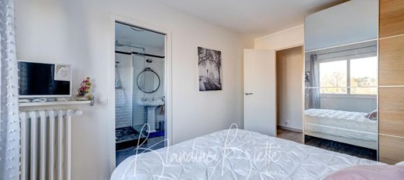 3 bedrooms Apartment in Le Vesinet, France No. 279545 8