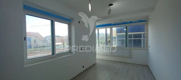 Apartamento de 4 dormitorios en Almada, Portugal No. 87362 9