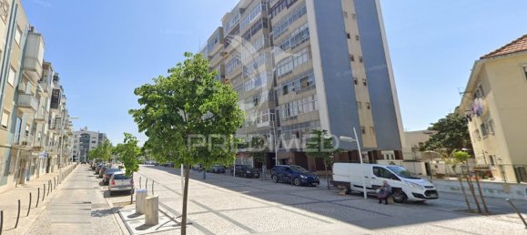 Apartamento de 4 dormitorios en Almada, Portugal No. 87362 17