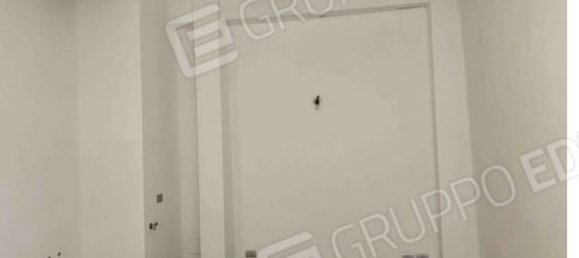 3 rooms Apartment in Ferrara, Italy No. 25075 7