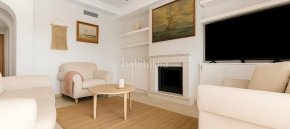 3 bedrooms Townhouse in Estepona, Spain No. 142723 9