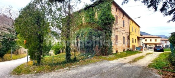 4-Zimmer Haus in Fabriano, Italy, Nr. 206904 3