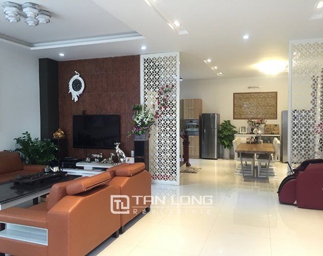 3 Schlafzimmer Villa in Long Bien, Vietnam, Nr. 3136