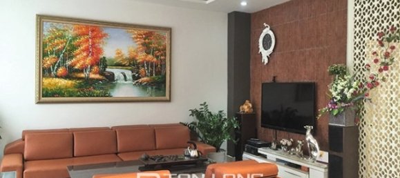 3 Schlafzimmer Villa in Long Bien, Vietnam, Nr. 3136 2