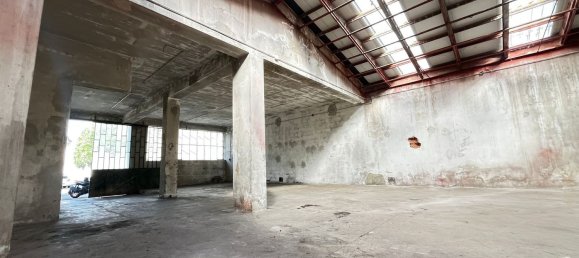  مستودع في Seregno, Italy 303متر مربع رقم 338377 16