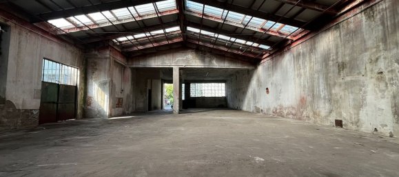  مستودع في Seregno, Italy 303متر مربع رقم 338377 10