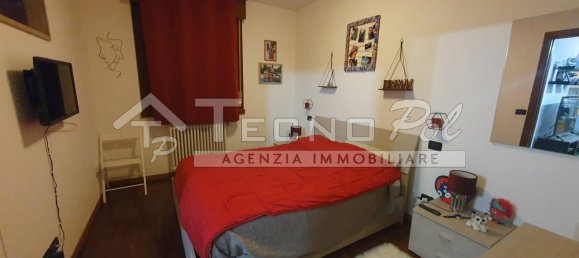 2غرفة شقة في Curtarolo, Italy رقم 236490 3