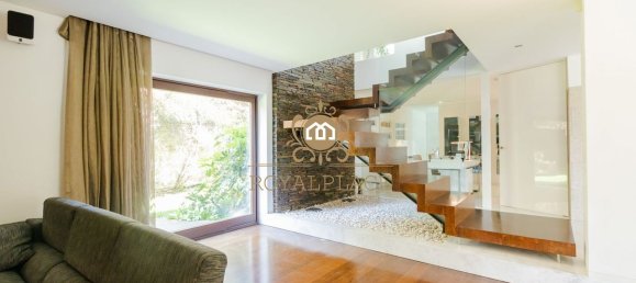 4 Schlafzimmer Haus in Santa Maria da Feira, Portugal, Nr. 87594 2