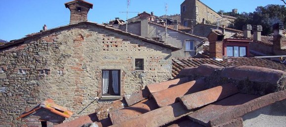 2 bedrooms House in Cortona, Italy No. 183 5