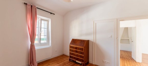 7 bedrooms House in Evreux, France No. 358895 10