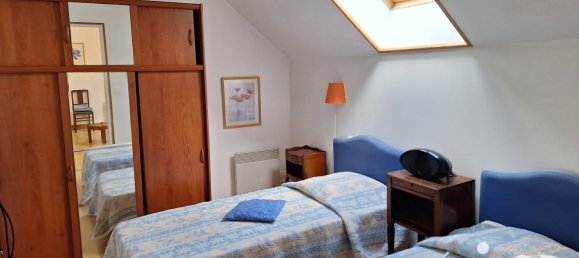 Casa de 4 dormitorios en Montchevrier, France No. 70721 38