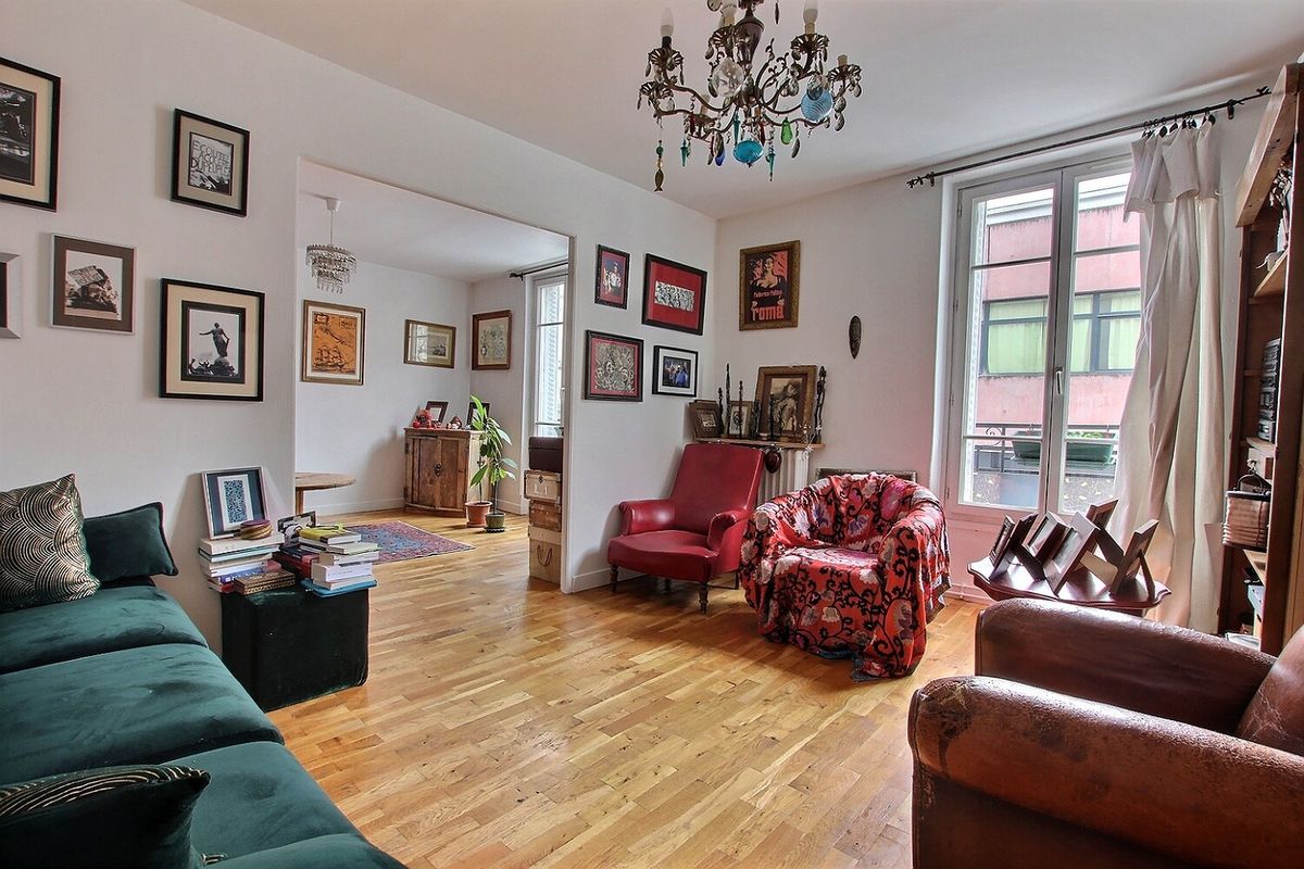 Квартира с 3 спальнями в Пантен, Франция № 187372