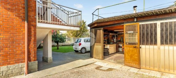 7 bedrooms Villa in Bollate, Italy No. 20934 34