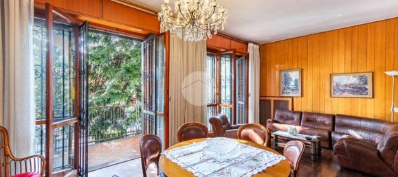 7 bedrooms Villa in Bollate, Italy No. 20934 12