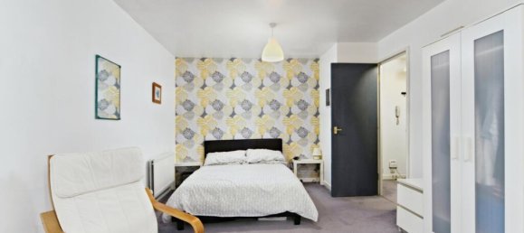 Apartamento en Purley, United Kingdom No. 8083 6