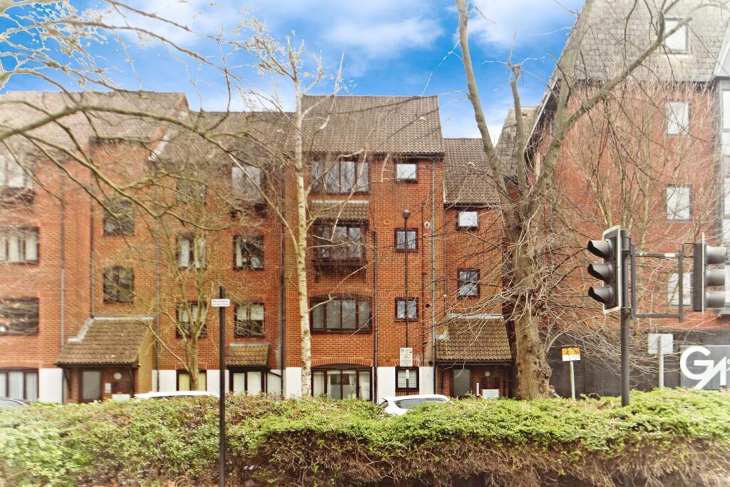 Apartamento en Purley, United Kingdom No. 8083