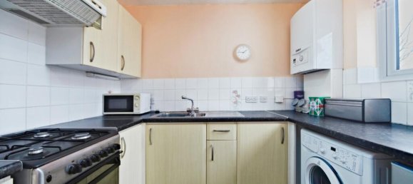 Apartamento en Purley, United Kingdom No. 8083 4