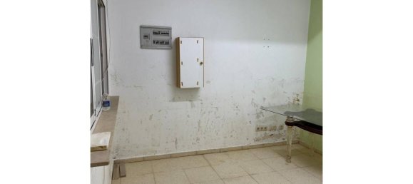 200m² Commercial property in Valencia, Spain No. 172283 3