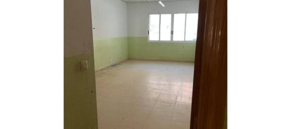 200m² Commercial property in Valencia, Spain No. 172283 10