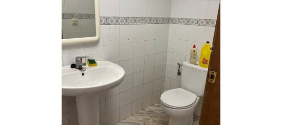 200m² Commercial property in Valencia, Spain No. 172283 12