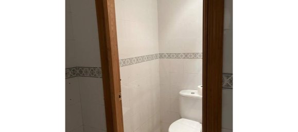 200m² Commercial property in Valencia, Spain No. 172283 5