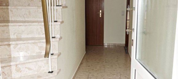 Apartamento de 3 habitaciónes en Aurich, Germany No. 223319 2