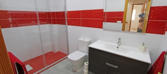 3 Schlafzimmer Haus in Orba, Spain, Nr. 148899 9