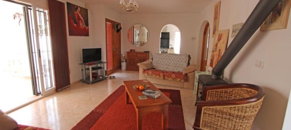 3 Schlafzimmer Haus in Orba, Spain, Nr. 148899 5