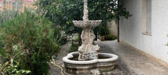 4 rooms Apartment in Pescara, Italy No. 26784 3