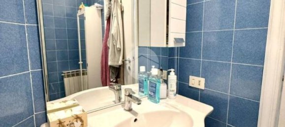 2 Schlafzimmer Wohnung in Genoa, Italy, Nr. 352363 17