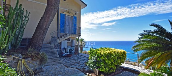 4 bedrooms Villa in Ospedaletti, Italy No. 309180 7