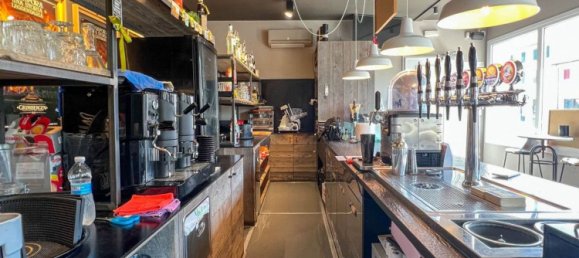 110m² Commercial property in Piove di Sacco, Italy No. 346346 6