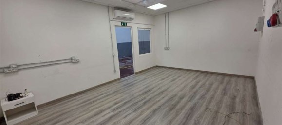 Lagerhaus in Modena, Italy 170m², Nr. 372201 37