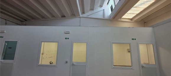 Lagerhaus in Modena, Italy 170m², Nr. 372201 38