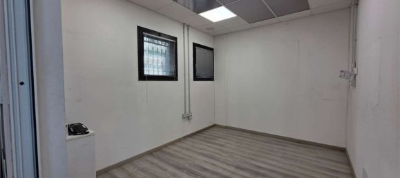 Lagerhaus in Modena, Italy 170m², Nr. 372201 17