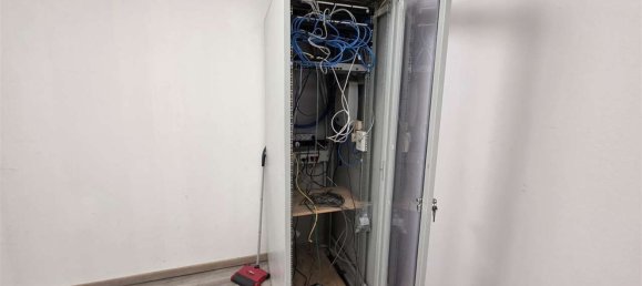 Lagerhaus in Modena, Italy 170m², Nr. 372201 31