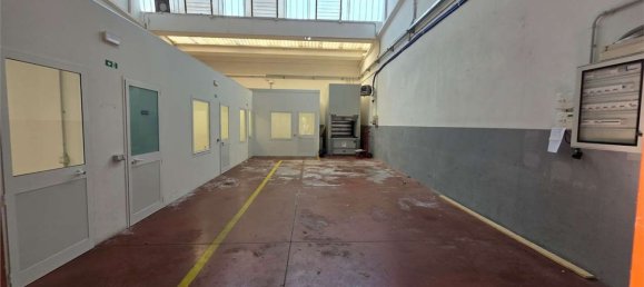 Lagerhaus in Modena, Italy 170m², Nr. 372201 7