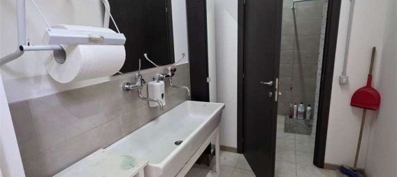 Lagerhaus in Modena, Italy 170m², Nr. 372201 36