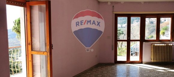 4 rooms Apartment in Castelforte, Italy No. 140898 15