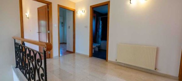 4 bedrooms House in Limassol, Cyprus No. 16761 7