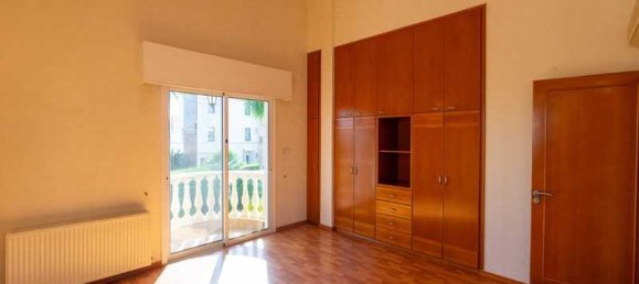 4 bedrooms House in Limassol, Cyprus No. 16761 5